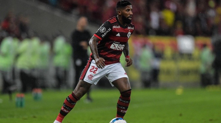 Foto: Thiago Ribeiro/AGIF - Rodinei: lateral chegou a ser pedido na Seleção Brasileira