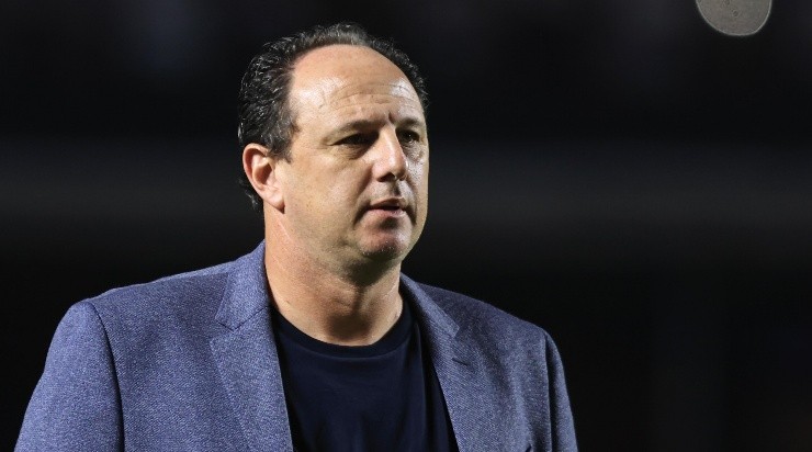 Foto: Marcello Zambrana/AGIF - O técnico aposta na Sul-Americana para 'salvar' a temporada do São Paulo