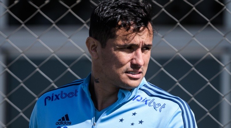 Foto: Gustavo Aleixo/Cruzeiro/Divulgação - Edu: centroavante ainda tem contrato longo no Cabuloso