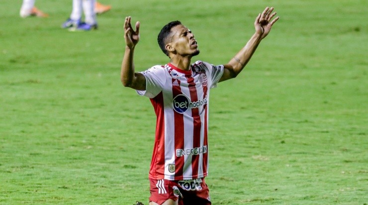 Foto: Rafael Vieira/AGIF - Timbu voltou para a briga pela permanência.