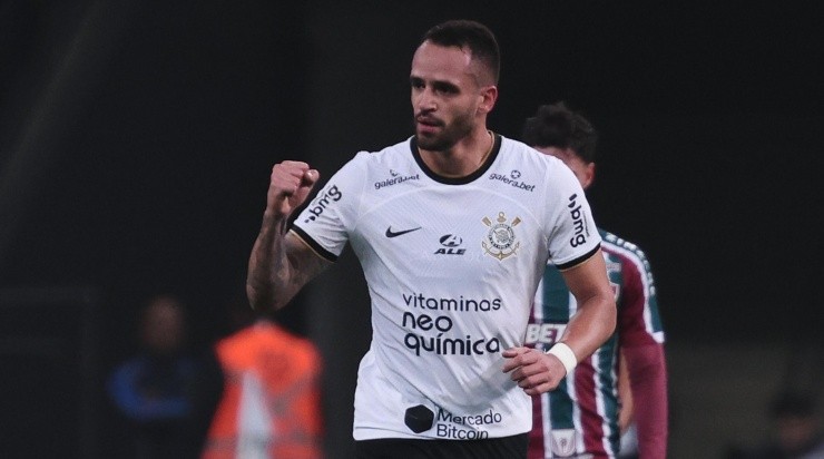 Foto: Ettore Chiereguini/AGIF - Renato Augusto foi muito elogiado.