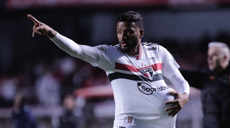 Foto: Ettore Chiereguini/AGIF - Reinaldo chegou ao São Paulo em 2013.