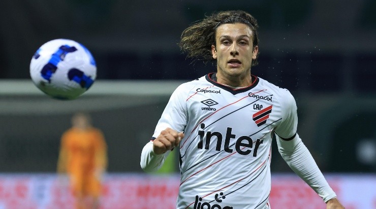 Foto: Marcello Zambrana/AGIF - Canobbio ainda não é unanimidade entre os torcedores. Foto: Marcello Zambrana/AGIF - Canobbio ainda não é unanimidade entre os torcedores.