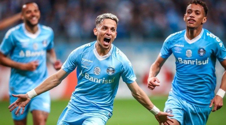 Foto: Lucas Uebel/Grêmio/Divulgação - Biel: atacante marcou o primeiro gol diante do Sport