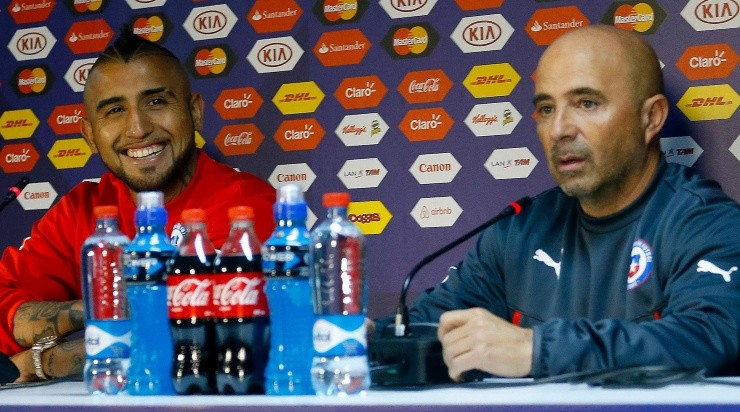 Foto: Carlos Quezada/Agencia Uno/AGIF - Sampaoli queria ter levado Vidal ao Olympique.