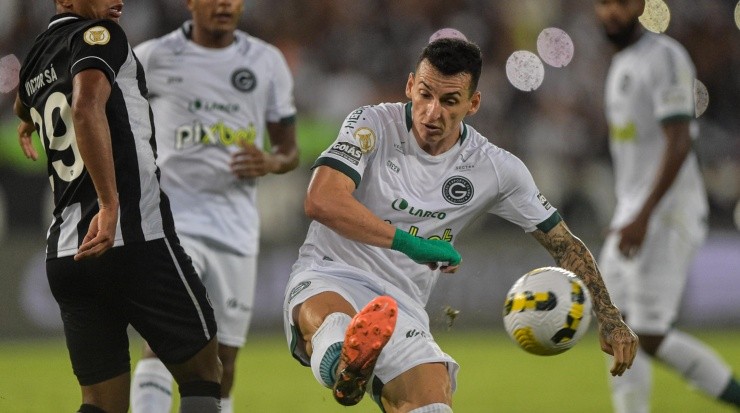 Thiago Ribeiro/AGIF - Sidimar pelo Goiás. 