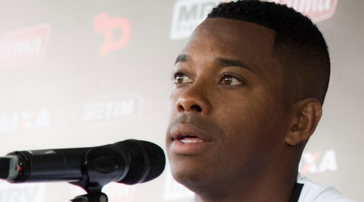 Foto: Thomas Santos/AGIF - Robinho é constantemente criticado nas redes sociais.