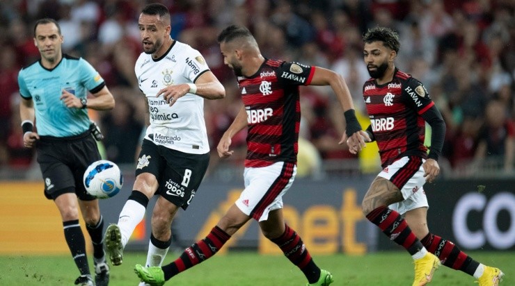 Foto: Jorge Rodrigues/AGIF - Corinthians promete dar muito mais trabalho ao Flamengo em comparação ao que rolou pela Libertadores recentemente.