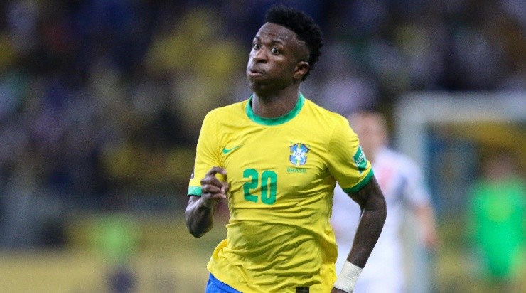 Foto: Fernando Moreno/AGIF - Vini já é realidade na Seleção. Foto: Fernando Moreno/AGIF - Vini já é realidade na Seleção.