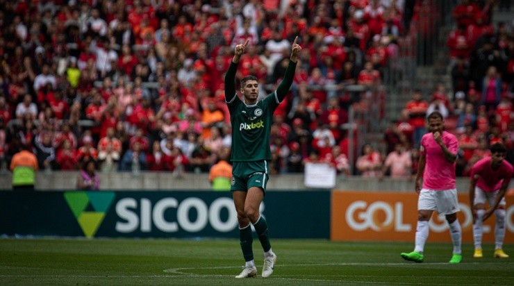 Foto: Maxi Franzoi/AGIF - Pedro Raul: marcou 2 vezes contra o Inter no Beira-Rio