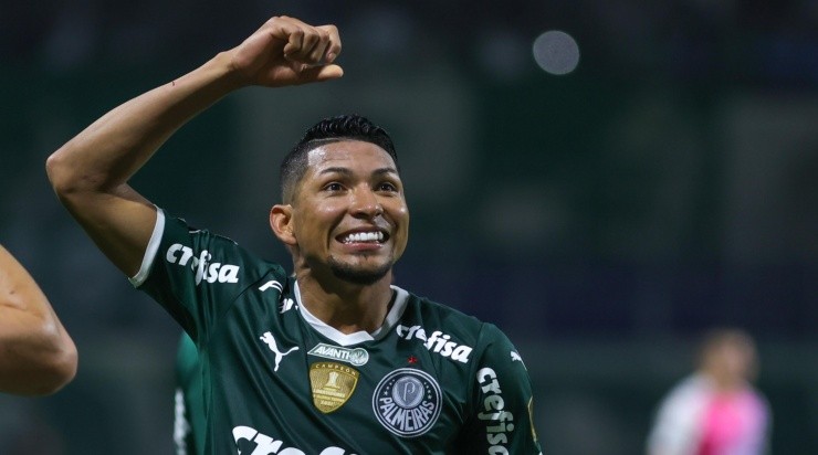 Foto: Marcello Zambrana/AGIF - Rony vai assinar até 2026 no Palmeiras.