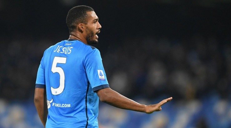 (Photo by Francesco Pecoraro/Getty Images) - Defensor jogou por 3 gigantes da Itália.