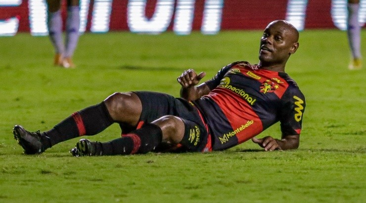 Foto: Rafael Vieira/AGIF - Love completará 20 anos de carreira em 2023.