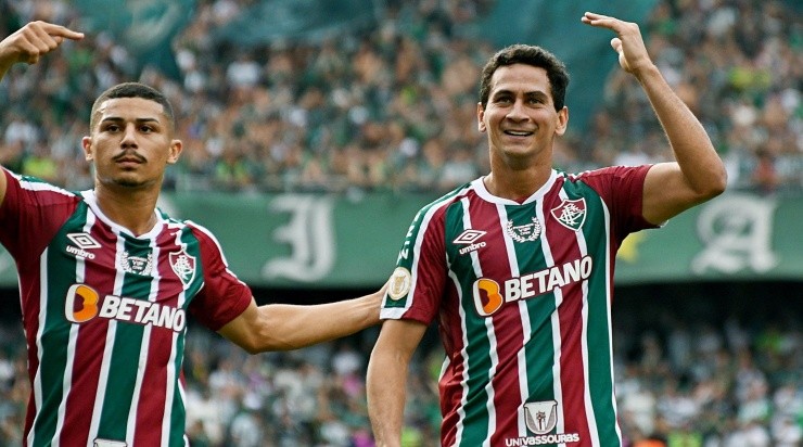 Foto: Mailson Santana/Fluminense/Divulgação - André e Ganso: dupla foi envolvida em especulações nesta sexta-feira Foto: Mailson Santana/Fluminense/Divulgação - André e Ganso: dupla foi envolvida em especulações nesta sexta-feira