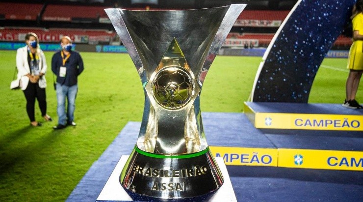 Foto: Alexandre Vidal/Flamengo - Taça do Brasileirão da edição de 2020. Foto: Alexandre Vidal/Flamengo - Taça do Brasileirão da edição de 2020.