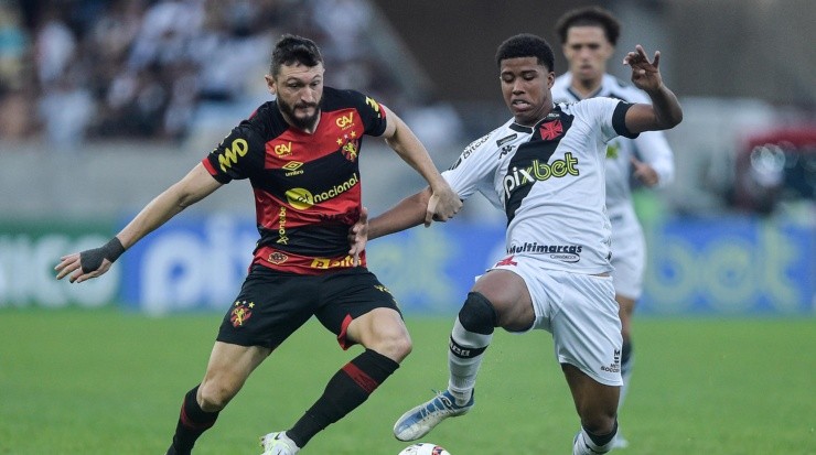 Foto: Thiago Ribeiro/AGIF - Partida do primeiro turno foi no Maracanã. Foto: Thiago Ribeiro/AGIF - Partida do primeiro turno foi no Maracanã.