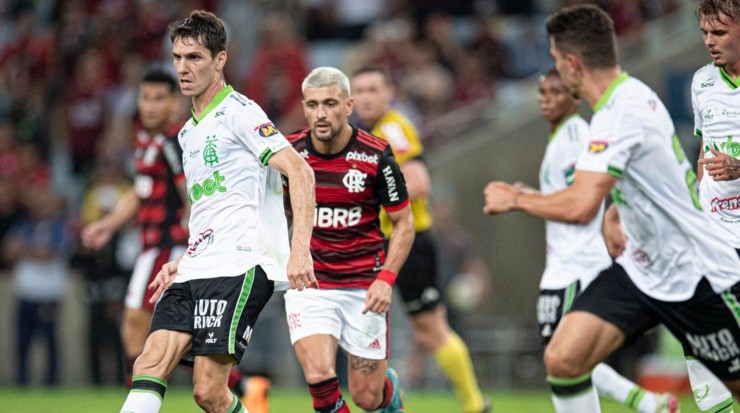 Foto: Jorge Rodrigues/AGIF - Equipes irão se enfrentar no próximo sábado (22).  