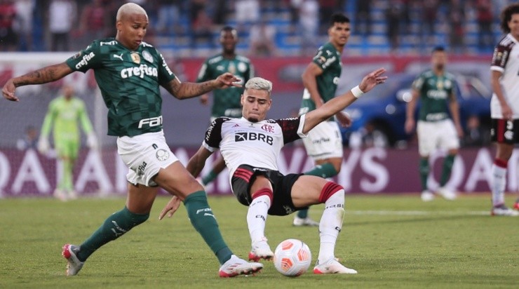 Foto: Ettore Chiereguini/AGIF - Lance de Deyverson foi lembrado por Marcão.