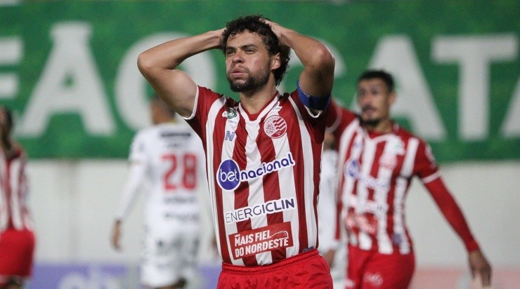 oto: Beno Küster Nunes/AGIF - Victor Ferraz foi revelado pelo Timbu. oto: Beno Küster Nunes/AGIF - Victor Ferraz foi revelado pelo Timbu.