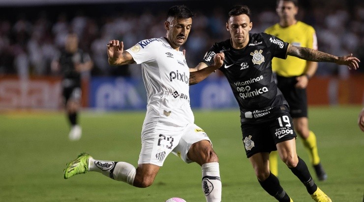 Foto: Raul Baretta/AGIF - Santos acabou derrotado por 1 a 0.