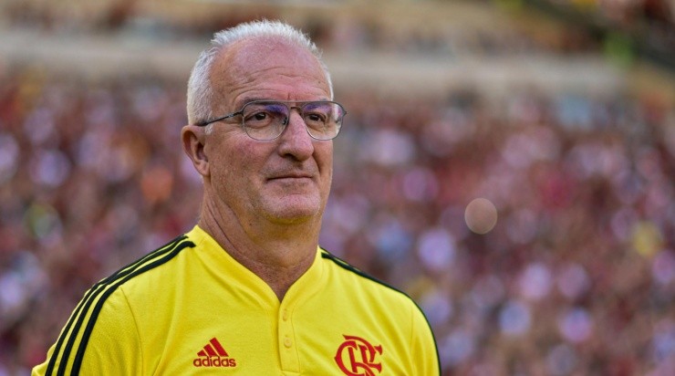 Foto: Thiago Ribeiro/AGIF - Dorival vem sendo cogitado como possível substituto de Tite.