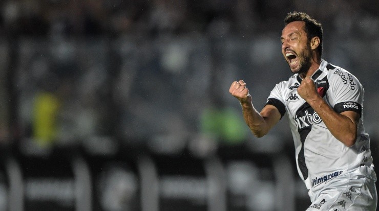 Foto: Thiago Ribeiro/AGIF - O meia foi decisivo para a virada do Vasco