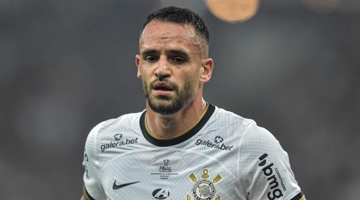  Foto: Thiago Ribeiro/AGIF - Renato é tratado como titular absoluto.