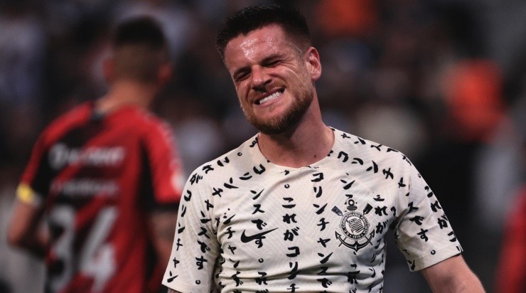 Foto: Ettore Chiereguini/AGIF - Ramiro pode jogar em outro clube no Brasil.