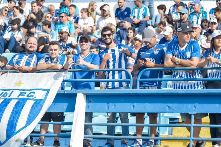 R.Pierre/AGIF – Torcida do Avaí no Estádio da Ressacada