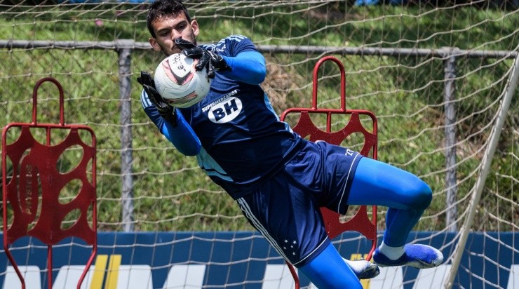 Foto: Gustavo Aleixo/Cruzeiro/Divulgação - Gabriel Mesquita: goleiro deve realizar estreia pelo Cruzeiro