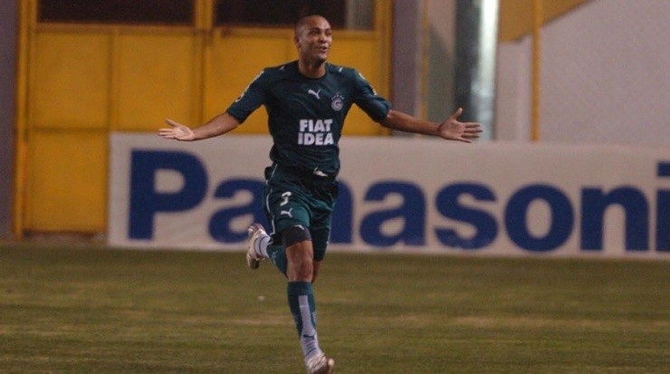 Foto: Reprodução/Youtube - Souza fez 17 gols em 2006