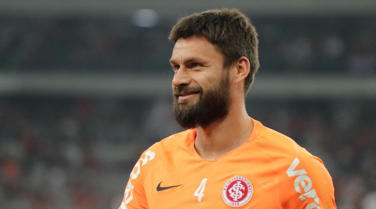 Foto: João Vitor Rezende Borba/AGIF - Sóbis recusou jogar no maior rival do Internacional.