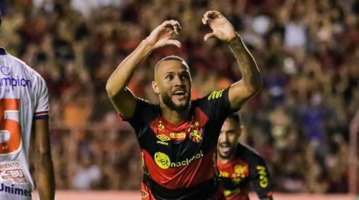 Rafael Vieira/AGIF - Coutinho pelo Sport. 