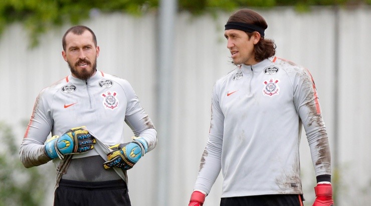 Foto: Daniel Vorley/AGIF - Walter teve passagem marcante pelo Corinthians, mesmo sendo reserva de Cássio.