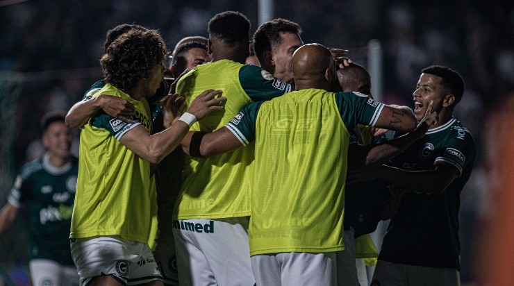 Foto: Isabela Azine/AGIF - Elenco do Goiás realizou bons jogos em 2022.