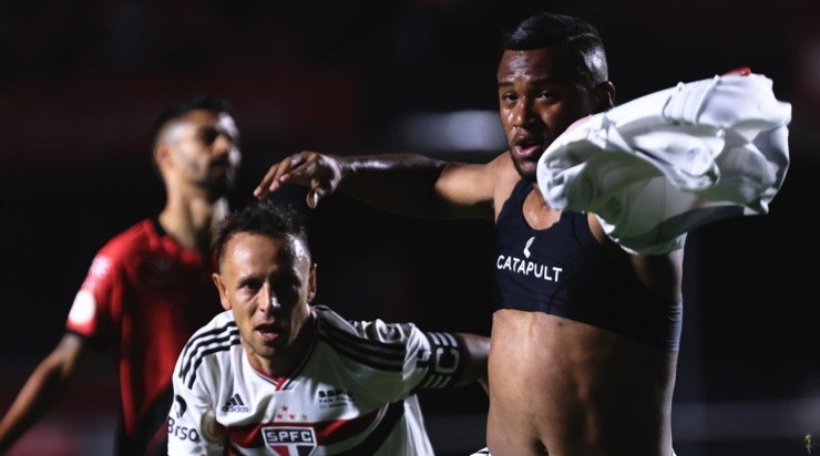 Foto: Ettore Chiereguini/AGIF - Luan marcou o gol da vitória do SPFC sobre o Dragão.