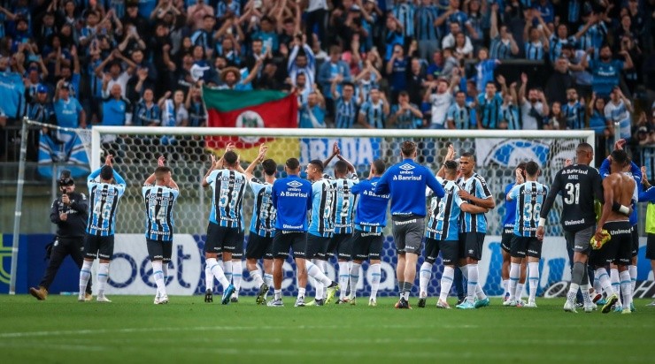 Foto: Lucas Uebel/Grêmio/Divulgação - O Grêmio se despediu da Série B com vitória em casa