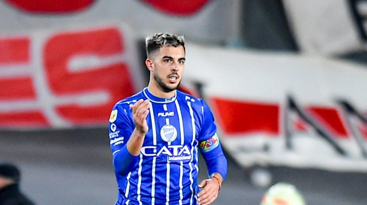 Marcelo Endelli / Correspondente / Ojeda pelo Godoy Cruz. 