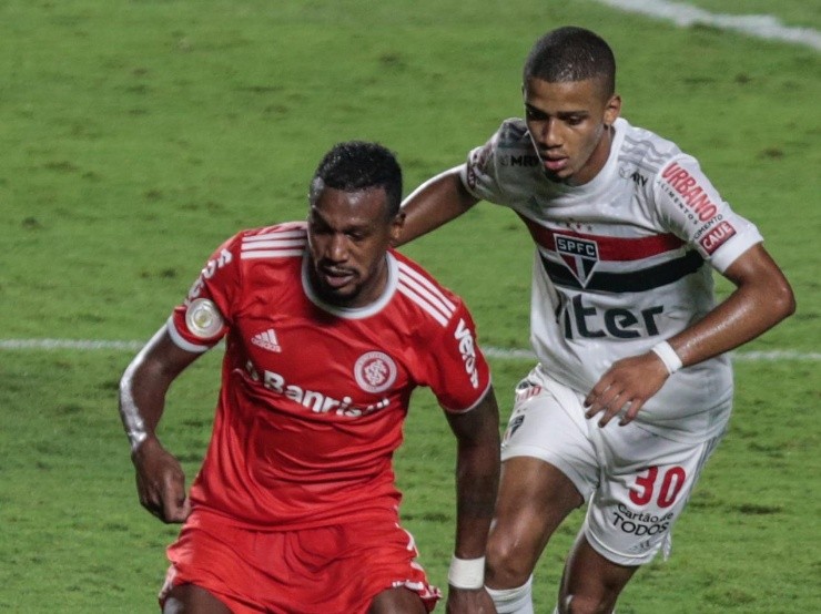 Agif/Marcello Zambrana - Edenilson não deve ir ao Morumbi