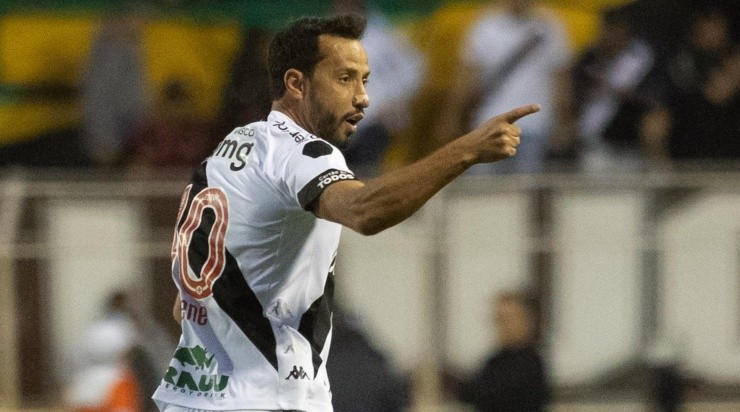 Foto: Diogo Reis/AGIF - Nenê: meia marcou o gol que garantiu acesso do Vasco à Série A Foto: Diogo Reis/AGIF - Nenê: meia marcou o gol que garantiu acesso do Vasco à Série A