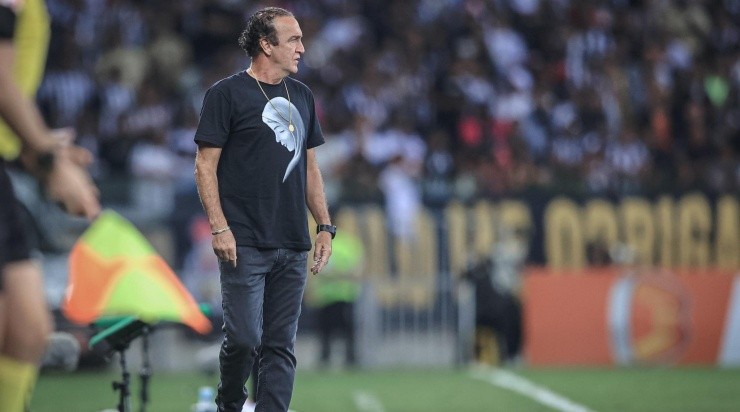 Foto: Pedro Souza / Atlético / Divulgação - O treinador não gostou de ser chamado de mercenário