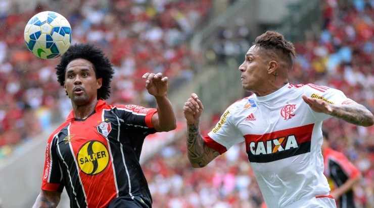 Foto: Fernando Soutello/AGIF - Kempes fez parte do elenco rebaixado à Série B.