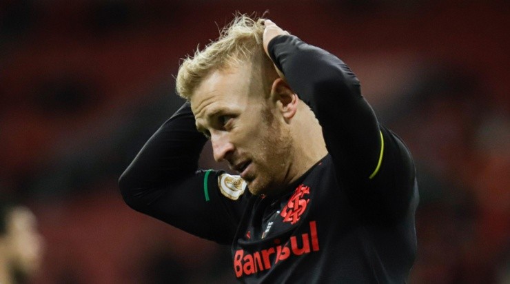 Foto: Maxi Franzoi/AGIF - Pedro Henrique que protagonizou o lance. Foto: Maxi Franzoi/AGIF - Pedro Henrique que protagonizou o lance.