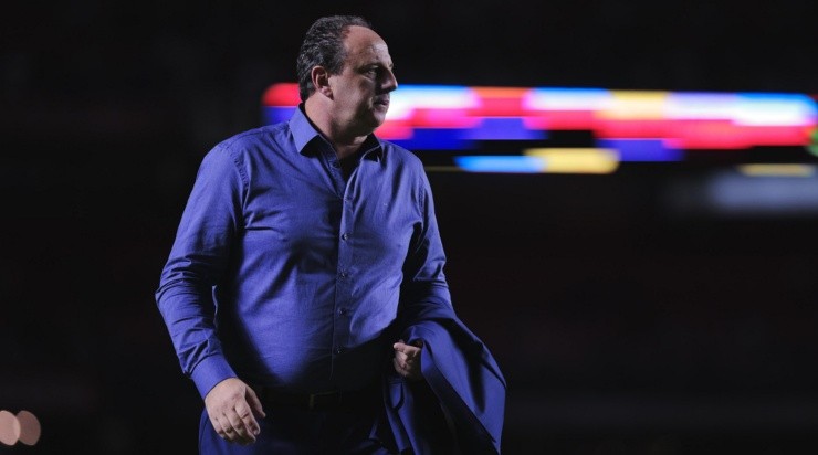 Foto: Ettore Chiereguini/AGIF - Ceni terminará o ano sem taças.