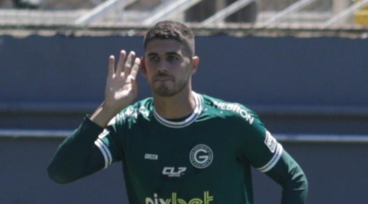 Foto: Diogo Reis/AGIF - Pedro Raul também é desejado pelo Vasco. Foto: Diogo Reis/AGIF - Pedro Raul também é desejado pelo Vasco.