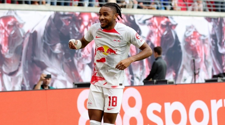 Foto: Maja Hitij/Getty Images - Nkunku é o artilheiro da Bundesliga.