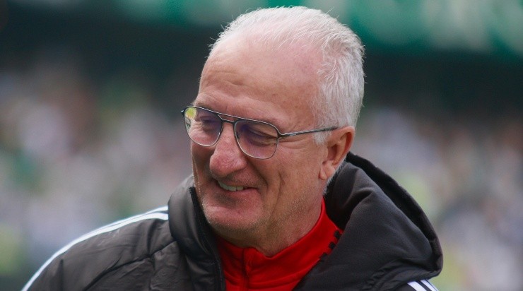 Foto: Gabriel Machado/AGIF - Dorival deve assinar por 2 anos.