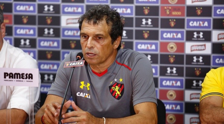 Foto: Paulo Paiva/AGIF - Milton Cruz foi treinador do Sport em 2019.