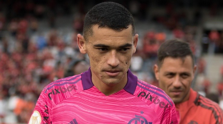 Foto: Robson Mafra/AGIF - Santos está com 32 anos.