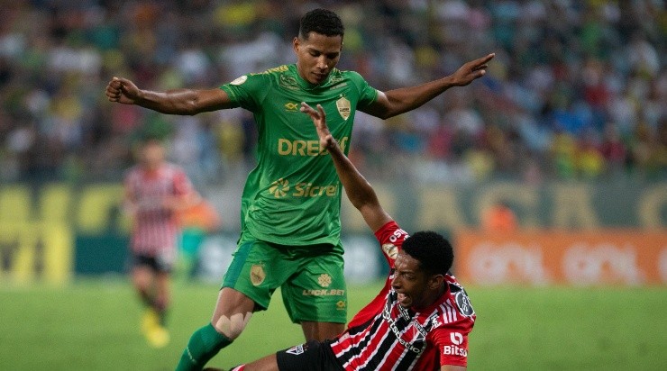 Gil Gomes/AGIF - João Lucas no Cuiabá.